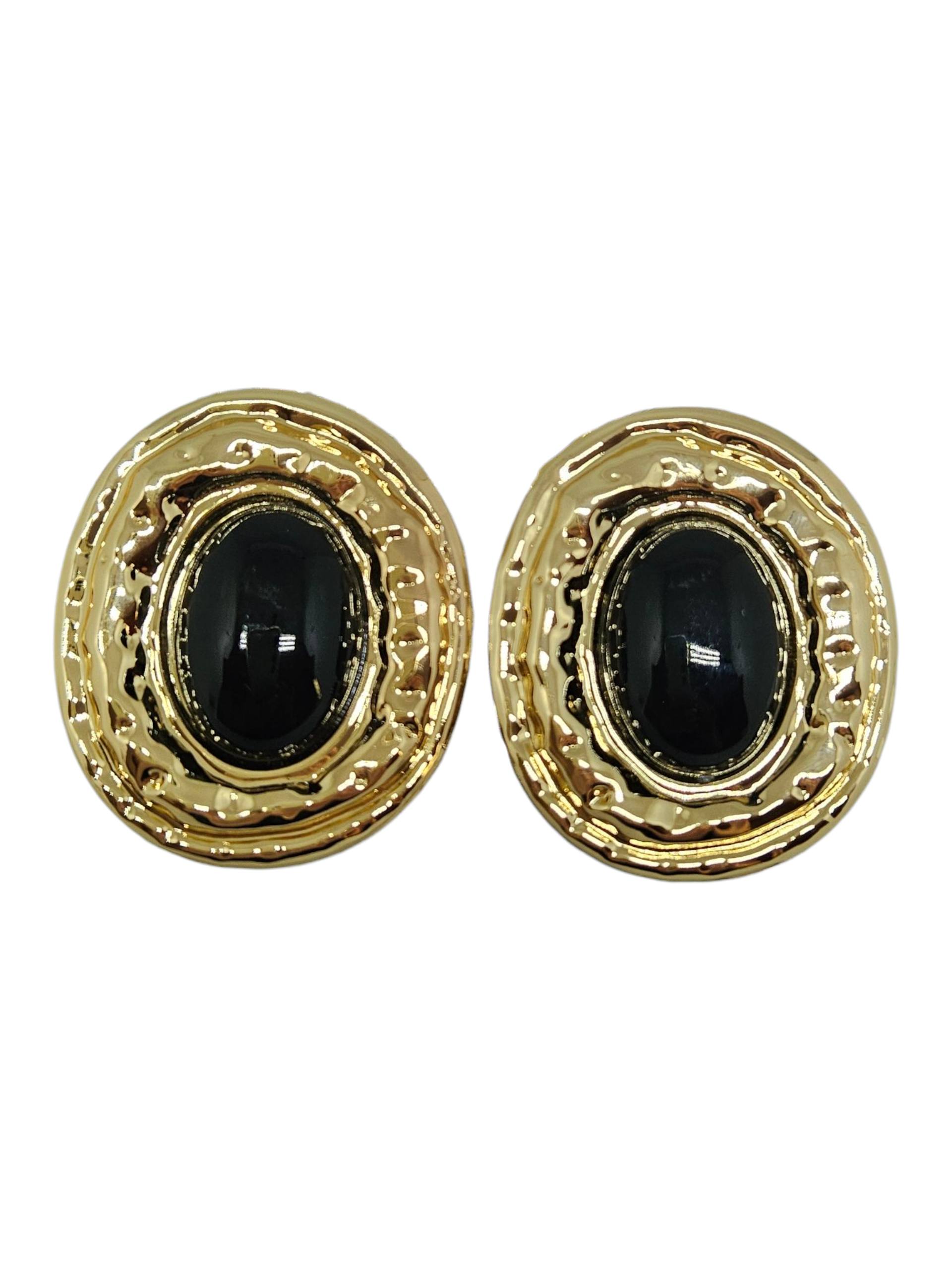 Brinco Oval Preto