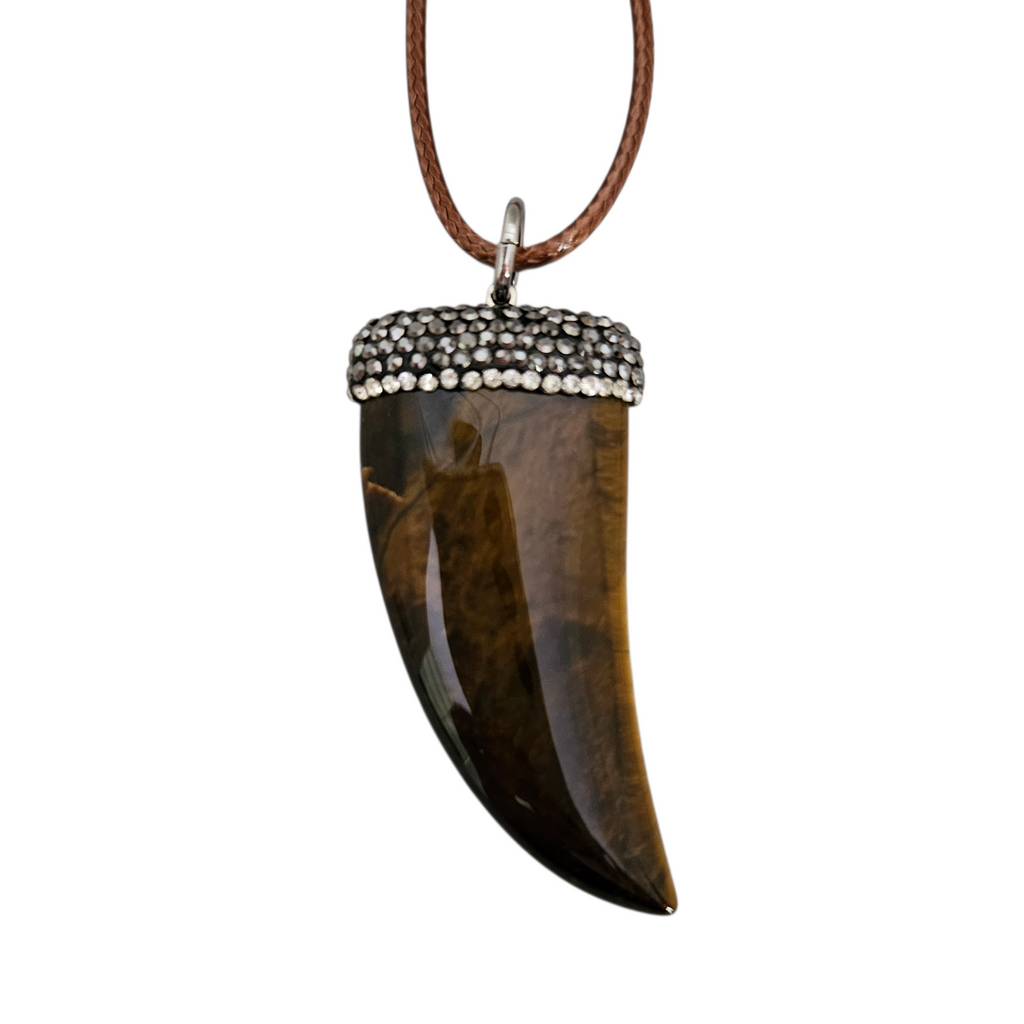 Colar Fio Camel Dente Olho de Tigre