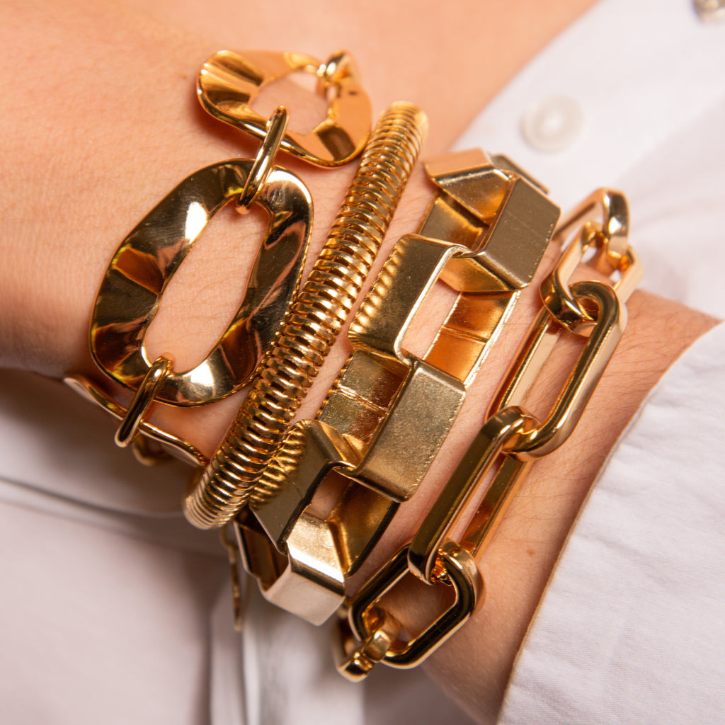 Pulseira Elos Quadrados Dourada