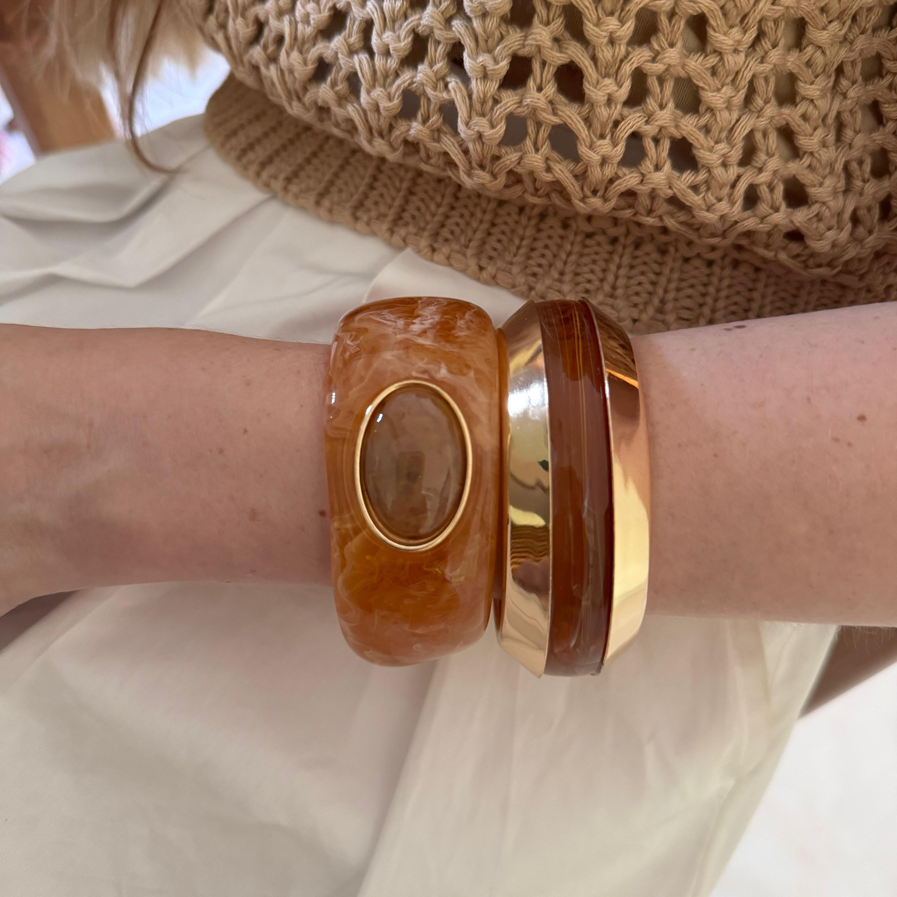 Bracelete Resina Castanho